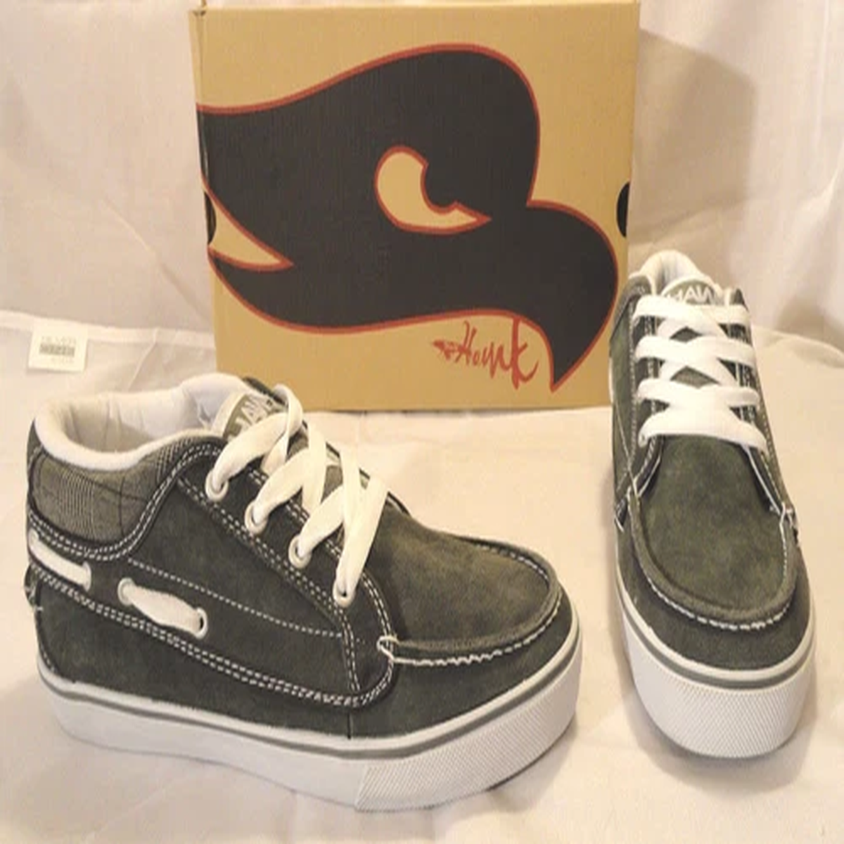 TONY HAWK ZACARY, MENS GRAY SUEDE LEATHER SKATE SHOES, SIZE 7.5, NEW FREE SHIP